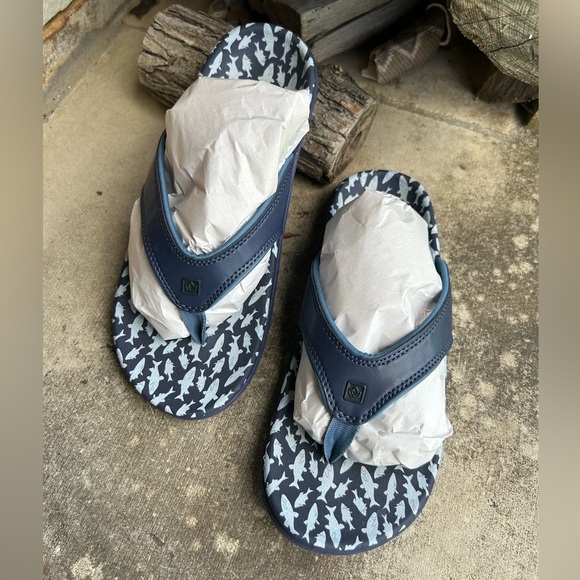 Spenco Ocean Orthotic Navy fish Flip Flops Sz-7B. N - Picture 10 of 11